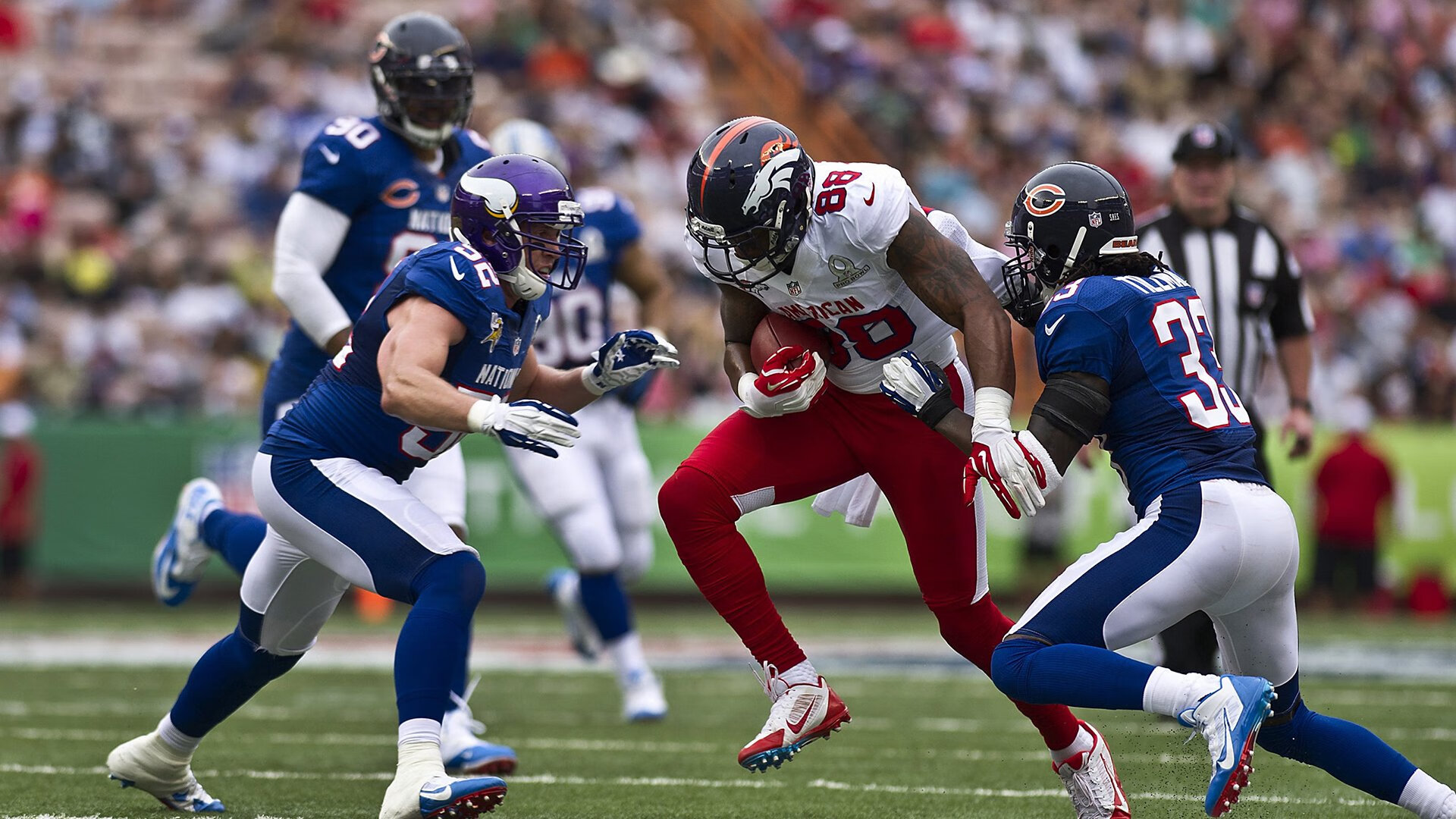 福登的进球后向球迷区庆祝，表现亲切与球迷互动，福登受伤了吗